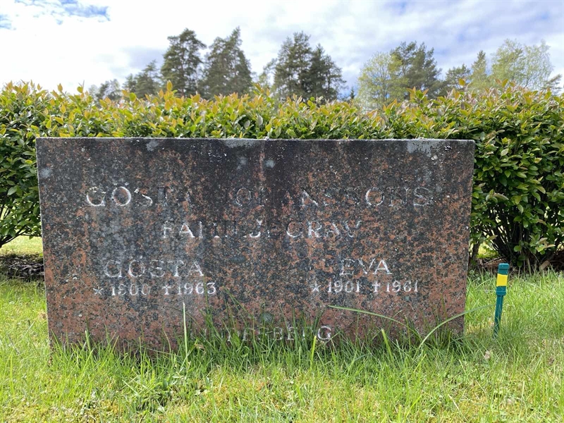 Hautatunnus: 1 04 133, 134