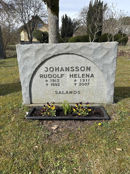 Grave number: LI 13