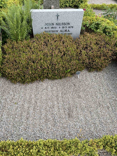 Grave number: AN J   139, 140