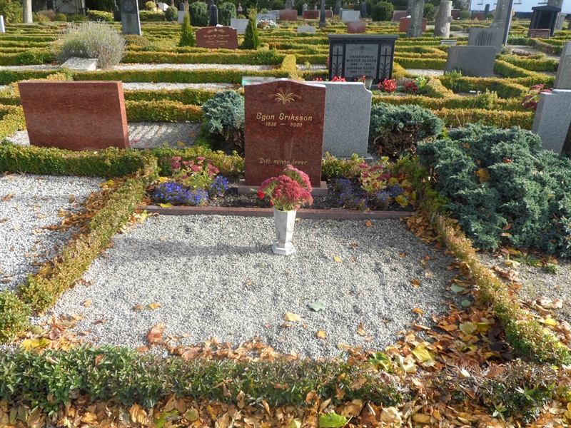 Grave number: ÖT GVK1P    13, 14