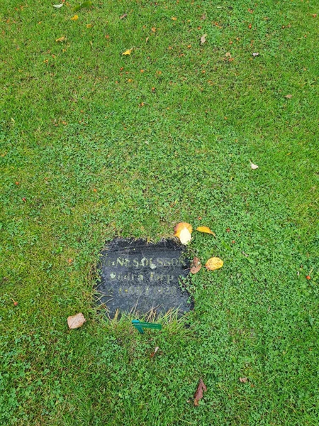 Grave number: KG 09   792