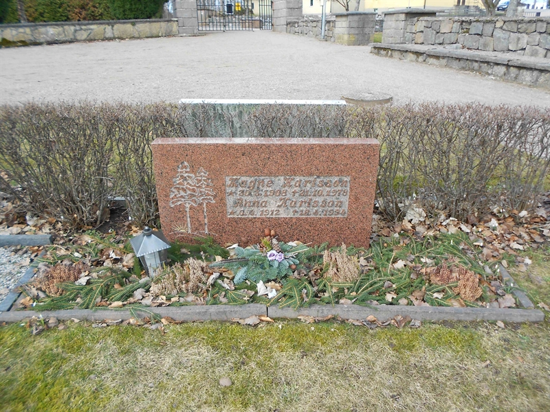 Grave number: NÅ N1    15, 16