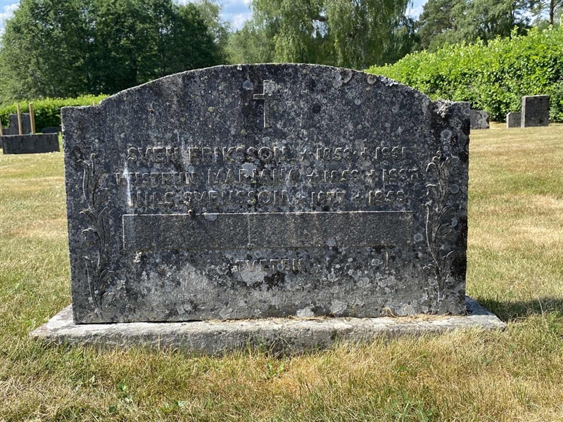 Grave number: 8 1 03     8