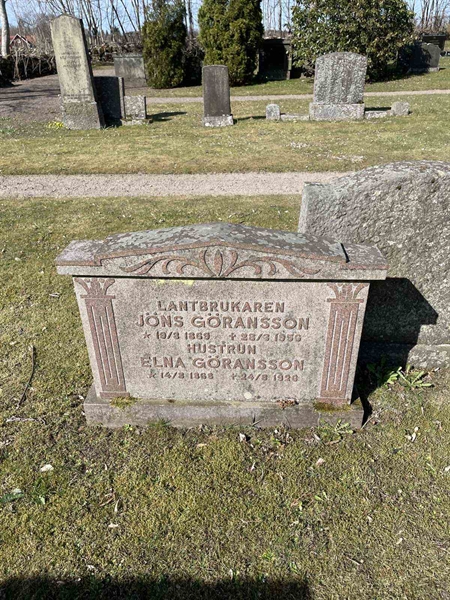Grave number: Ä G D    46