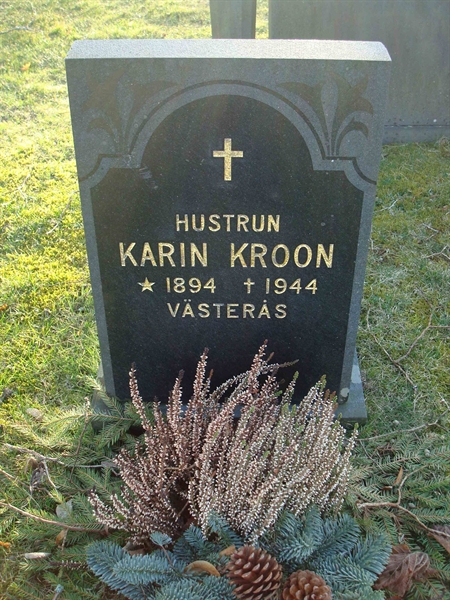 Grave number: KU 05    54