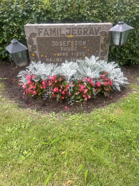 Grave number: 1 1 G   189