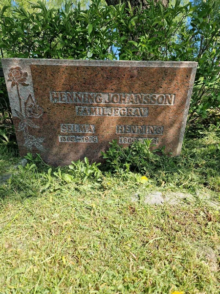 Grave number: 501 26 5346-5347