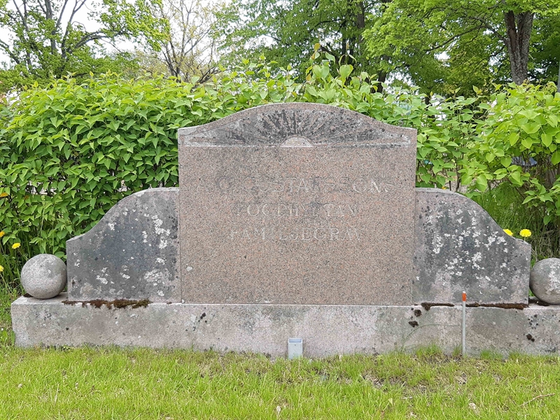 Grave number: NO 25    12