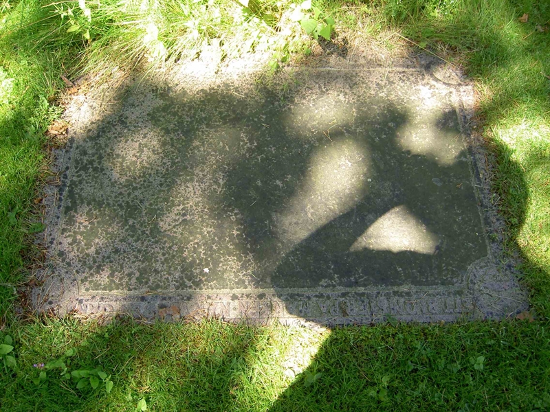 Grave number: 1 D   44A, 44B