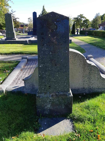 Hautatunnus: Fr 5   536-540