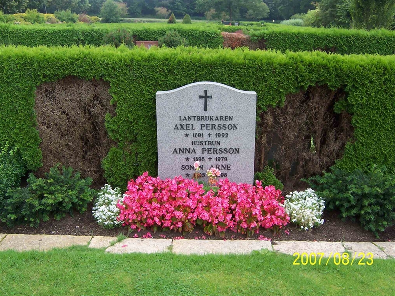 Grave number: 1 3 5C    33, 34, 35