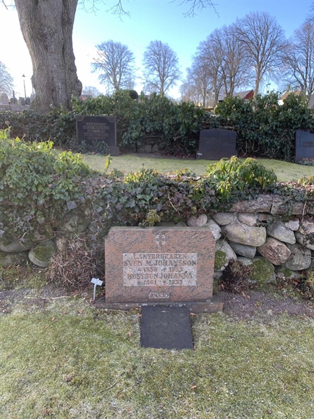 Grave number: SÖ F    62, 63