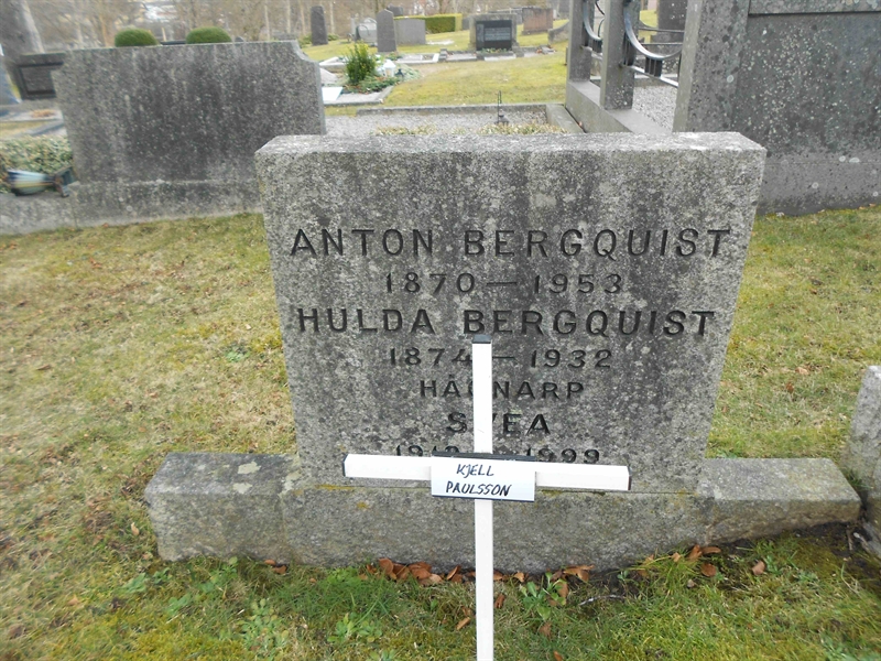 Grave number: NÅ G1    72