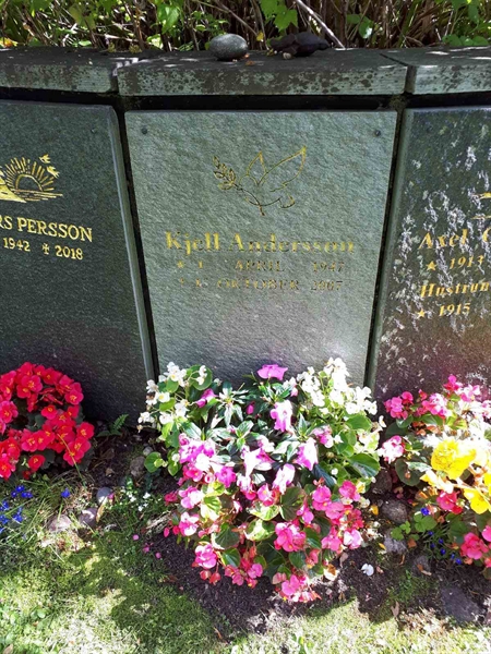 Gravnummer: GK U 4   326