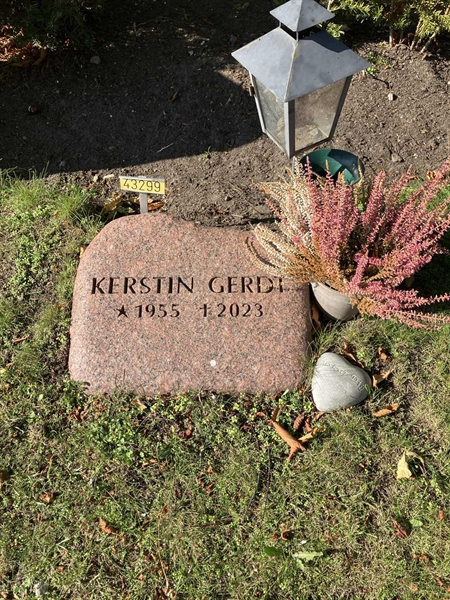 Grave number: Ö U10    99