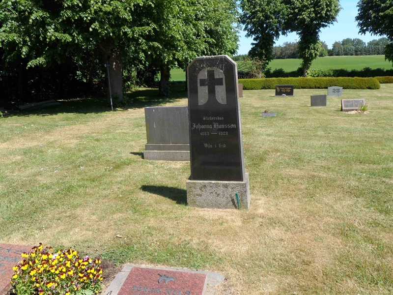 Grave number: ÖH J    13