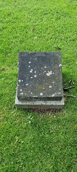 Grave number: Lg 1 05    A