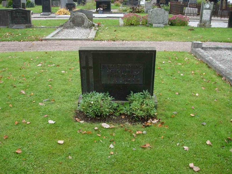 Grave number: HK G    54, 55
