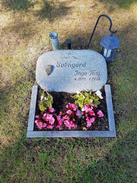 Grave number: 01  2243