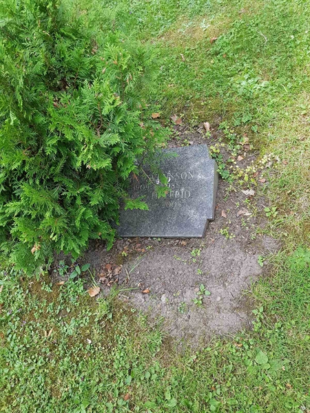 Grave number: 01  2593