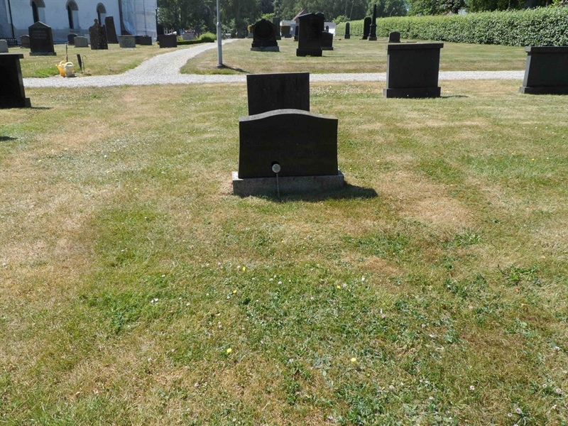 Grave number: ÖH J    28, 29, 38, 39
