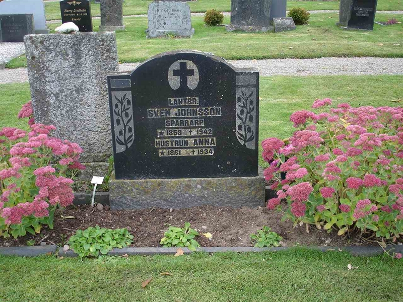 Grave number: FN D    22, 23
