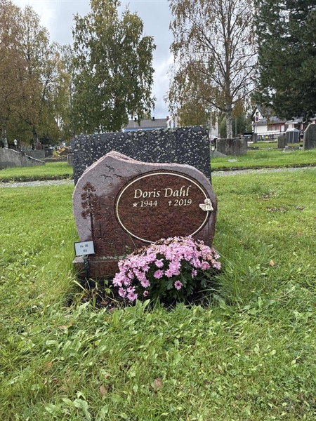 Grave number: 2 06   189