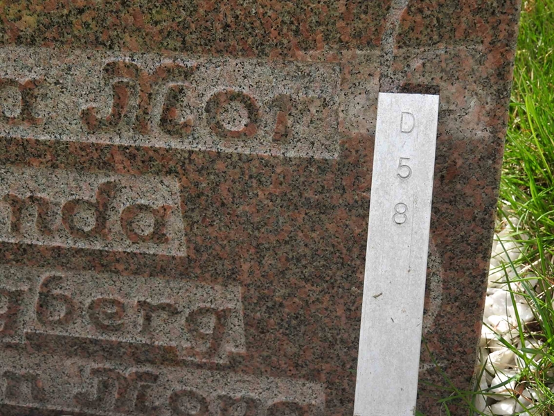 Gravnummer: BK D    58