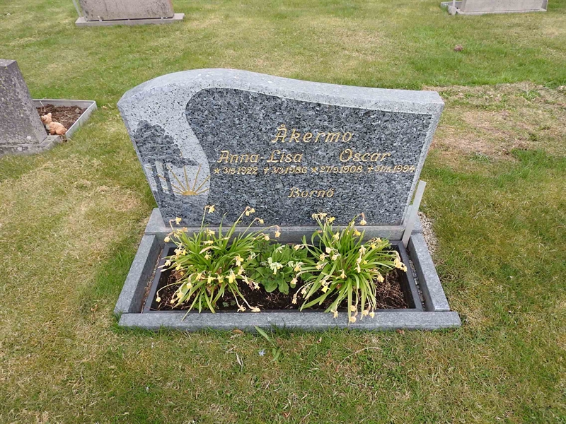 Gravnummer: BK D    82-83