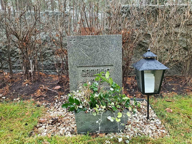 Grave number: SK A1    37