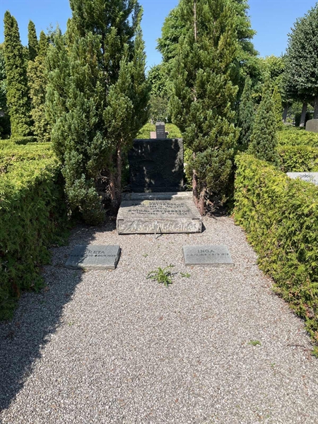 Grave number: NK VI    49