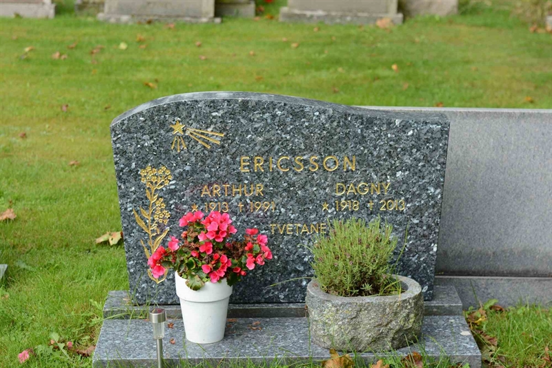 Grave number: 5 2   188-189