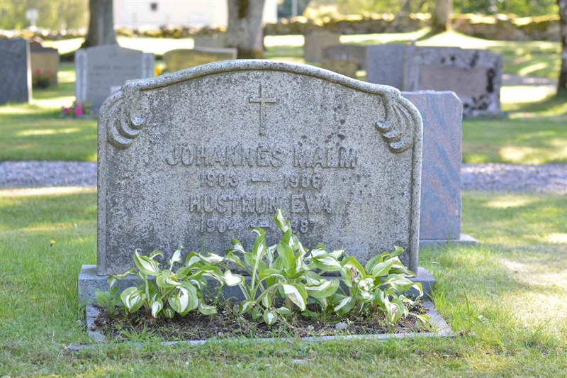 Grave number: 1 4    80