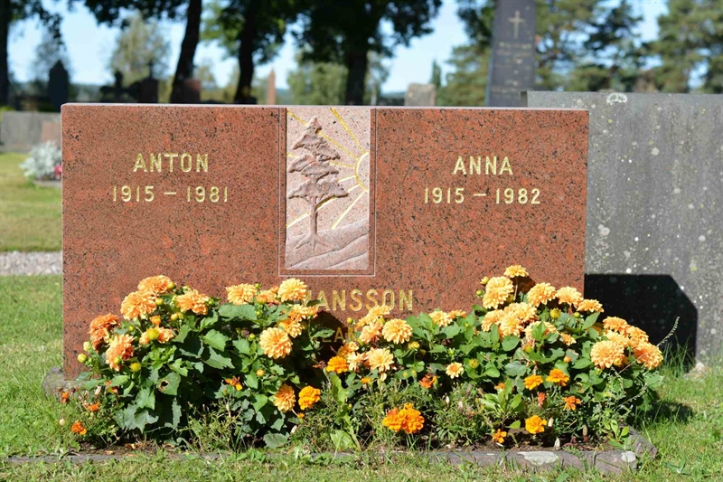 Grave number: 1 3   110-111
