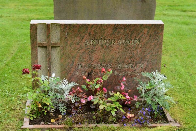 Grave number: 5 4   111-112