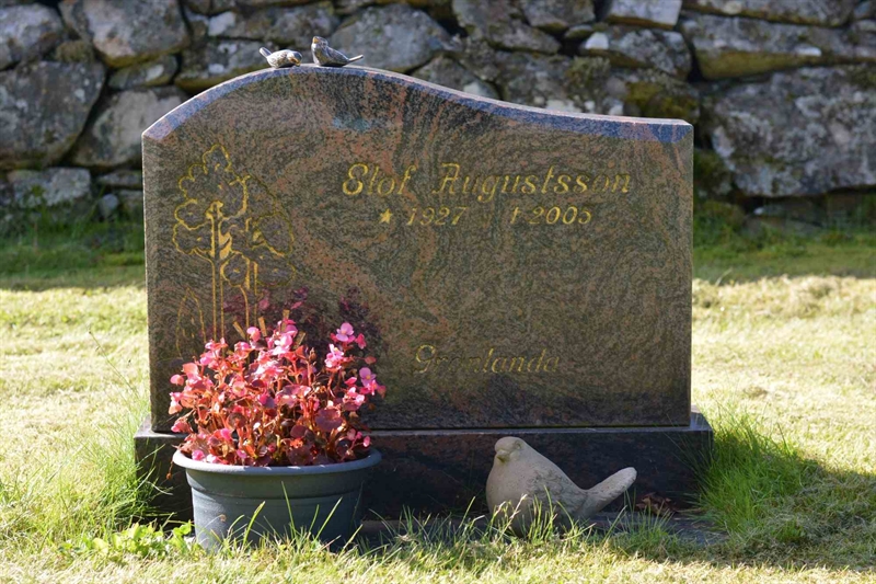 Grave number: 1 3   146-147