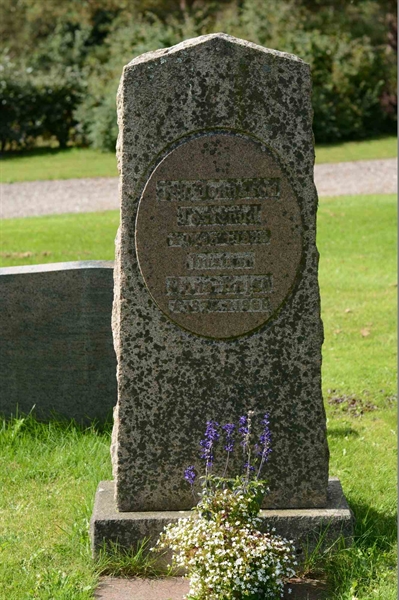 Grave number: 1 1   240