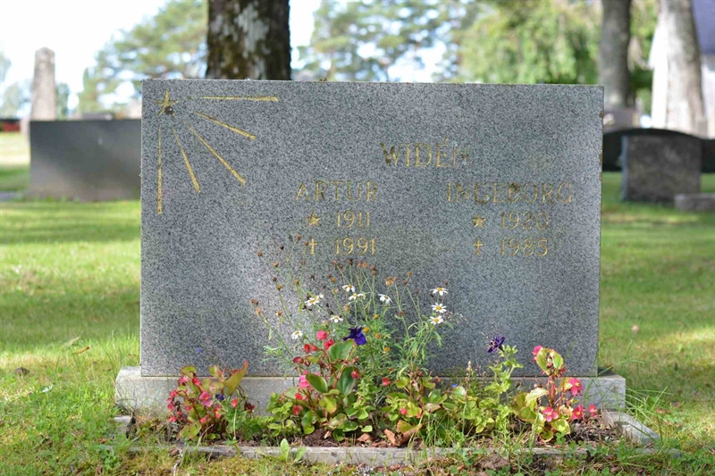 Grave number: 1 8    19