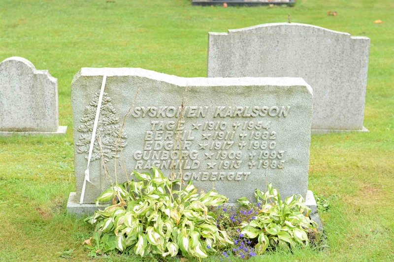 Grave number: 5 1    98-102