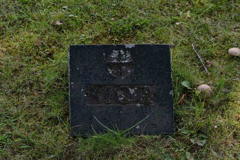Grave number: 1 8    62