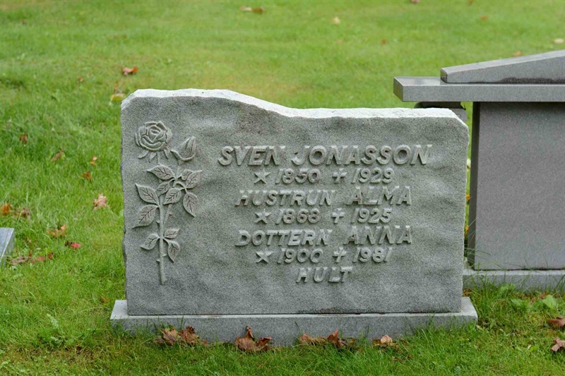 Grave number: 5 2   204-206