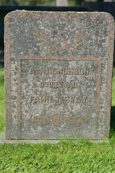 Grave number: 1 1   122