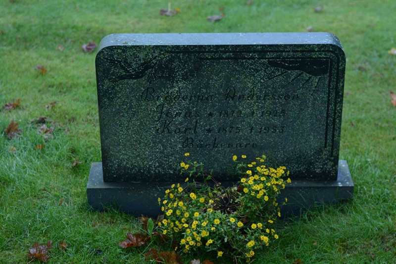 Grave number: 5 3   423-424