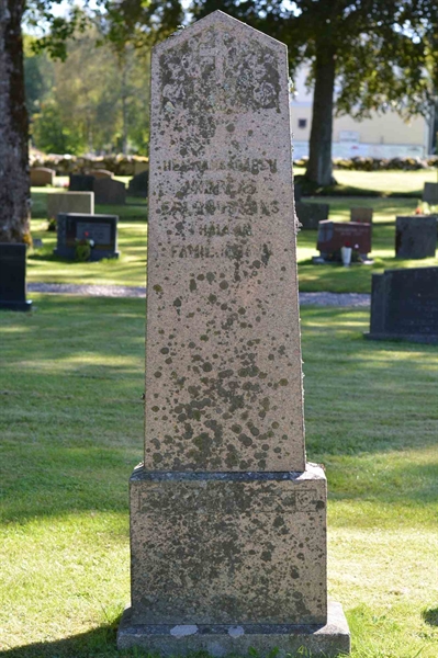Grave number: 1 4    53