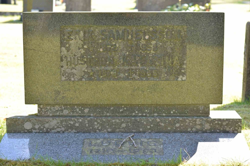 Grave number: 1 3    37-39