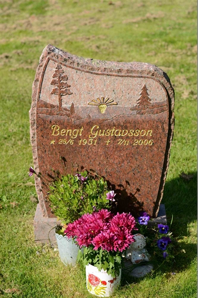 Grave number: 4 Kv.5     6-7