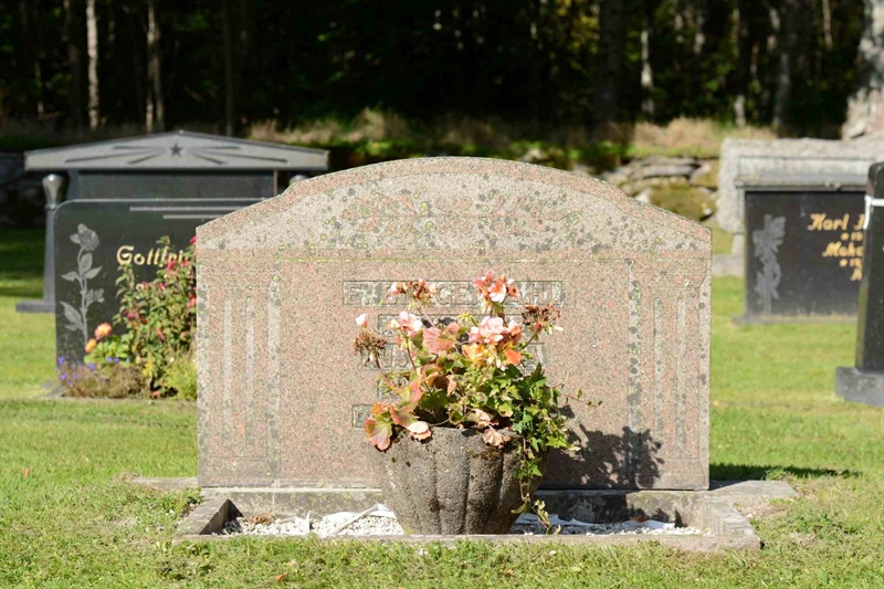 Grave number: 4 Kv.1    99-100