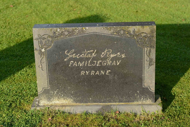 Grave number: 2 1    57A-C