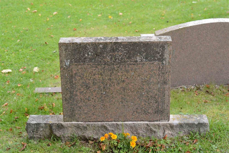 Grave number: 1 12    54