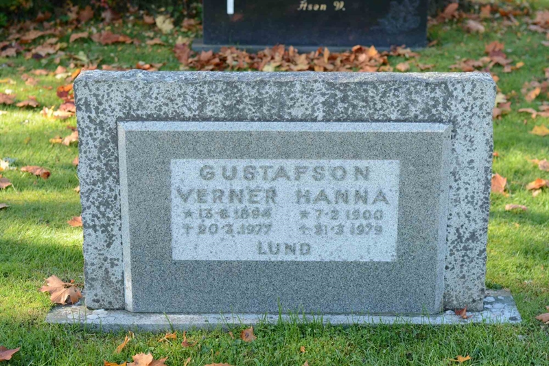 Grave number: 3 7   146-147